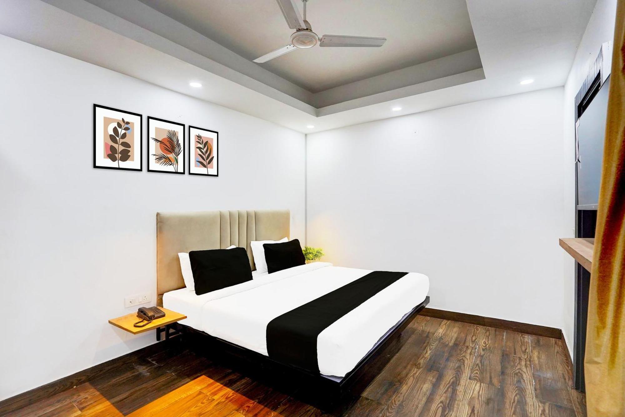 Super Townhouse Sector 104 Noida Hotel Kültér fotó
